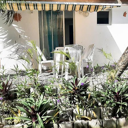 Plezi Location F2 Ocean, Trois-Ilets Apartment เลส์ทรัวส์-ซีเลต์ ภายนอก รูปภาพ